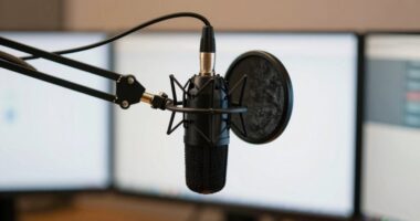 optimal streaming mic placement